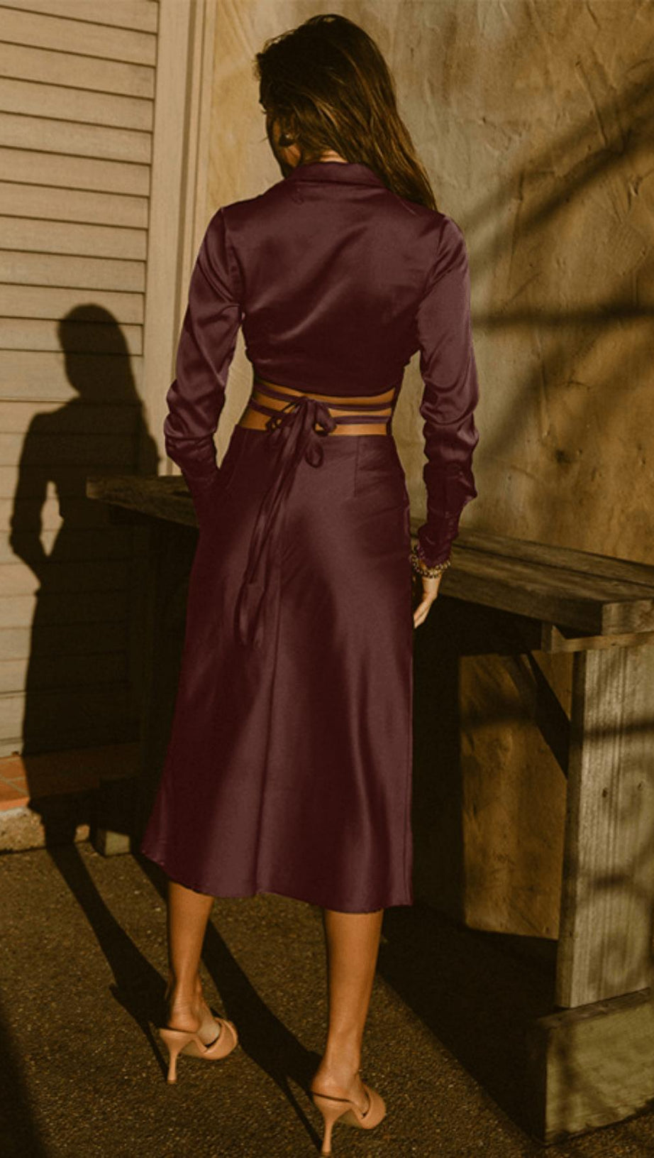 LACE-UP COLLAR SKIRT SUIT