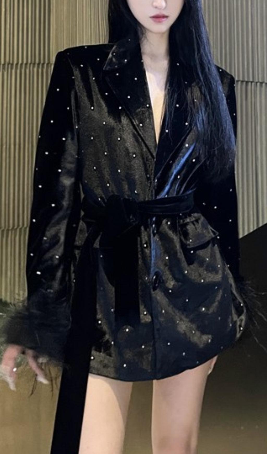 BLAZER IN VELLUTO CON PIUME E BOTTONE SINGOLO NERO