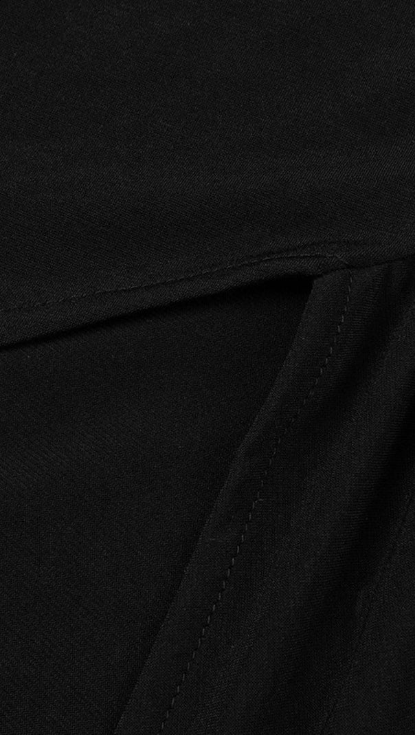Langärmliges, schmales Blazerkleid