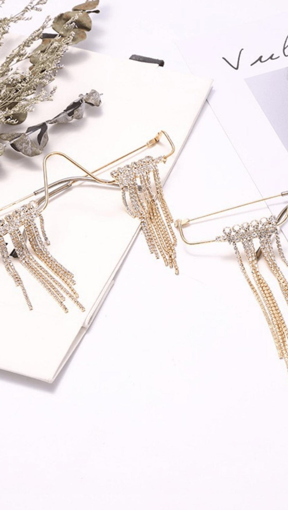 LONG FRINGED RHINESTONE PENDULUM GLASSES