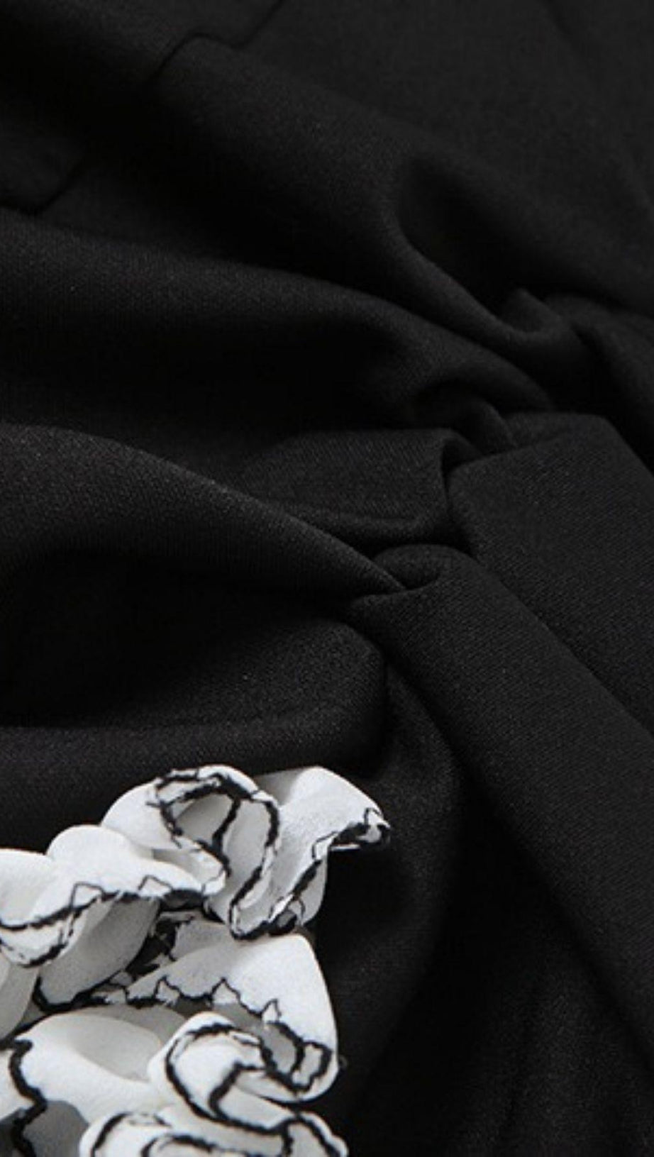 IRREGULAR EMBROIDERED LACE DRESS