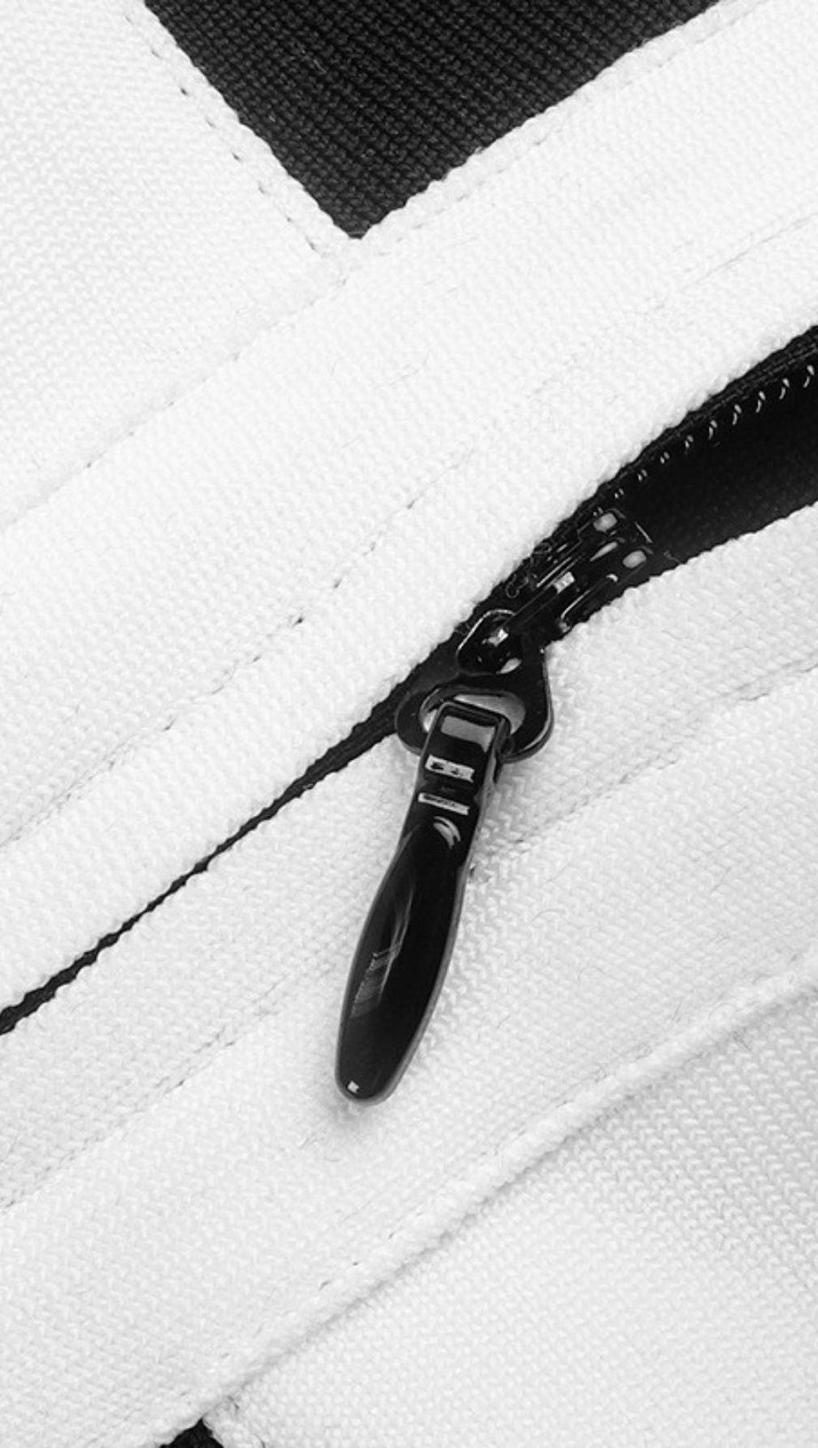 CONTRAST ASYMMETRIC TWO-PIECE SUIT