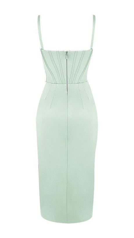 GRÜNES SATIN-STRUMPFHALTERKLEID