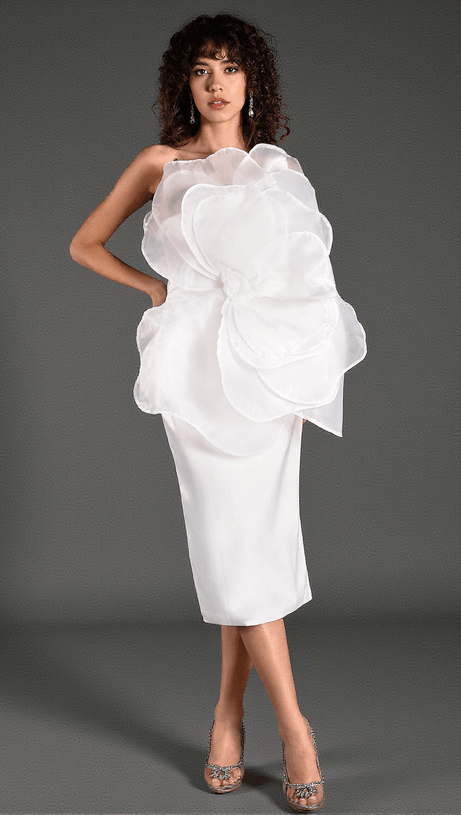Mustelis – Midikleid mit One-Shoulder-Träger und 3D-Blumenmuster