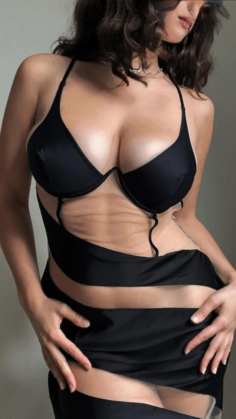 CONTRASTING SHEER SLIM MESH DRESS.