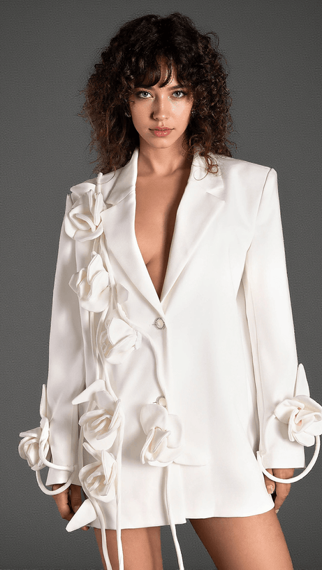 Mustidis Blazer mit langen Ärmeln und 3D-Blumen-Revers