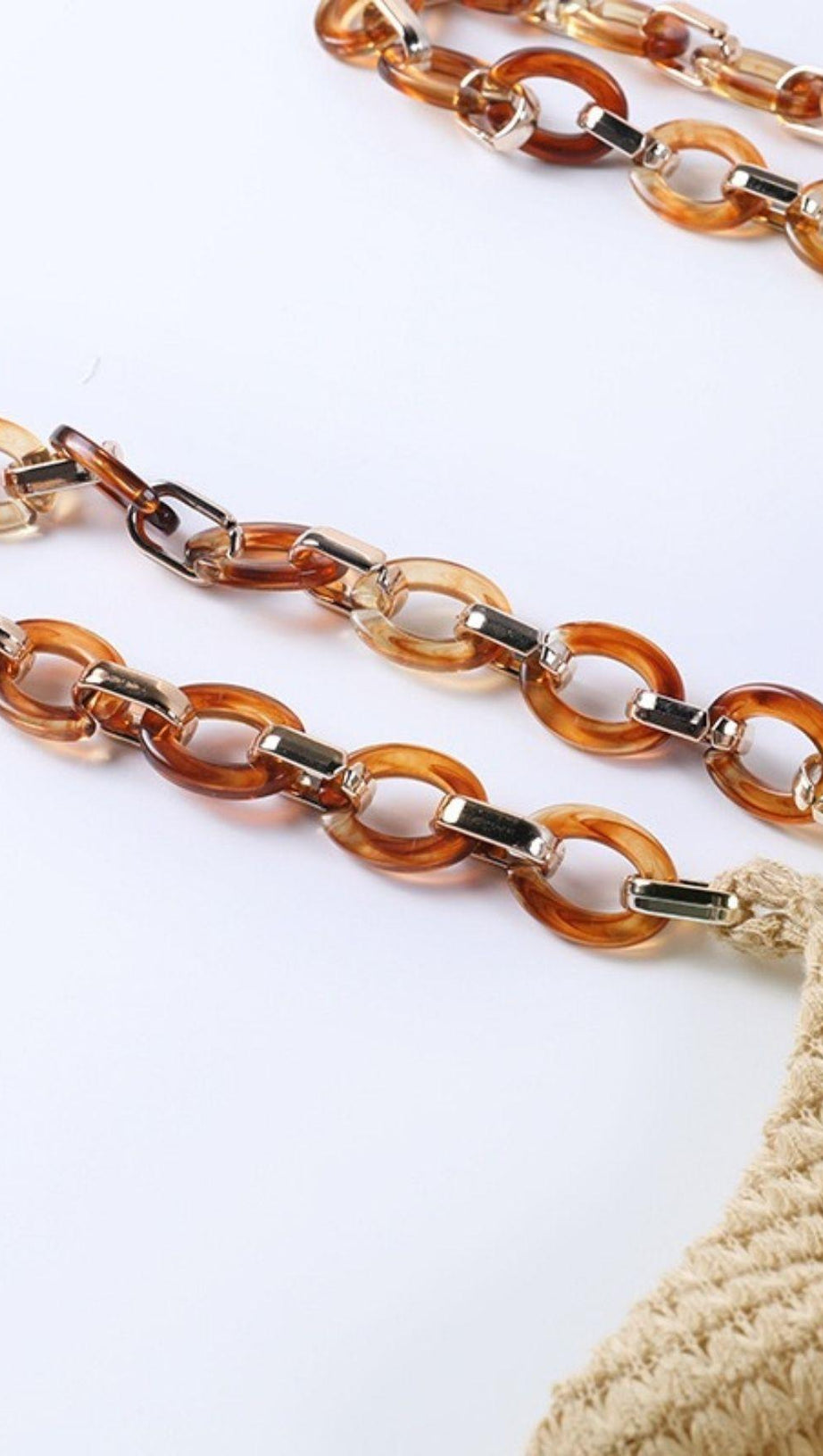 CHAIN SLIT CUTOUT DRESS.