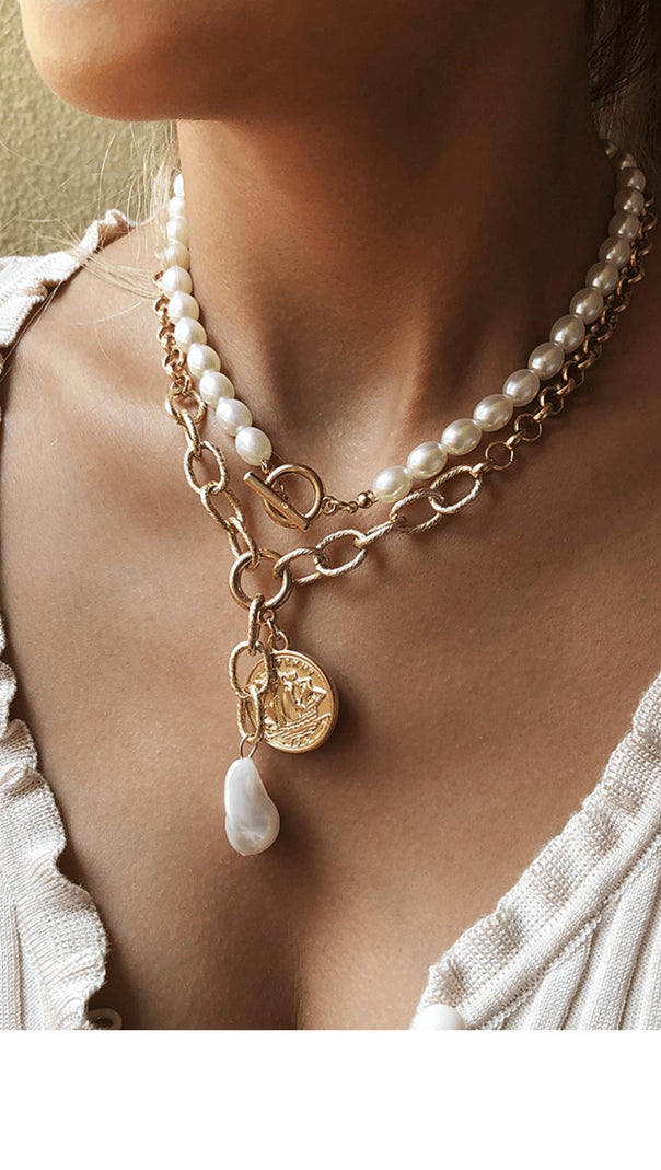 AIIZIE BOHEMIAN COIN PENDANT. - product image