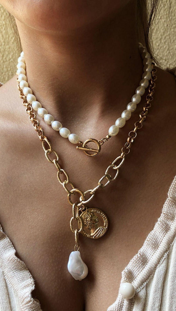 AIIZIE BOHEMIAN COIN PENDANT. - product image