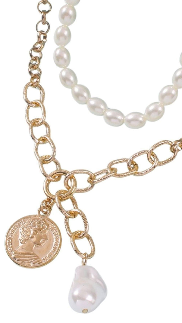 AIIZIE BOHEMIAN COIN PENDANT. - product image