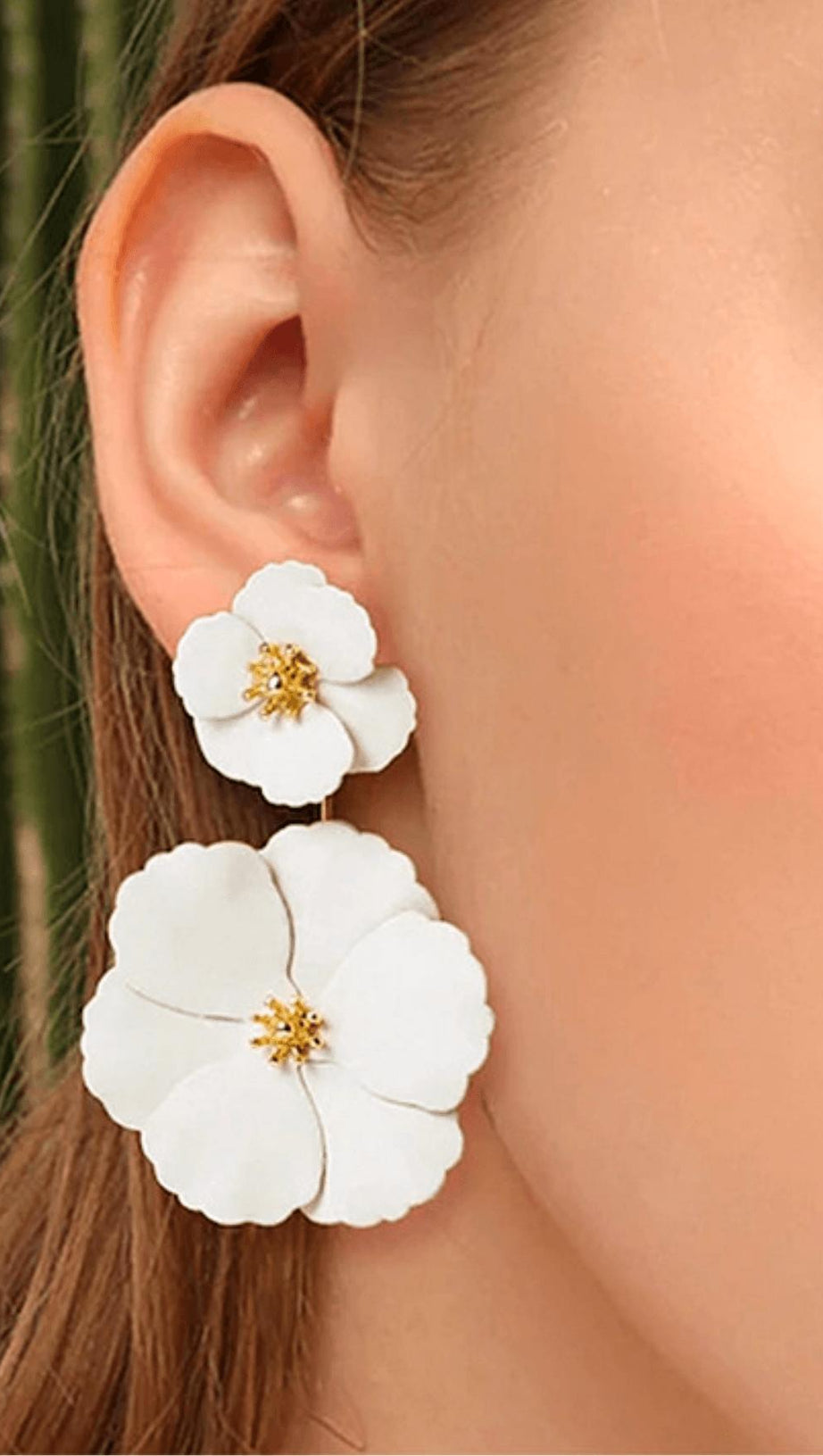 Lange Ohrringe aus böhmischer Legierung mit Blumen