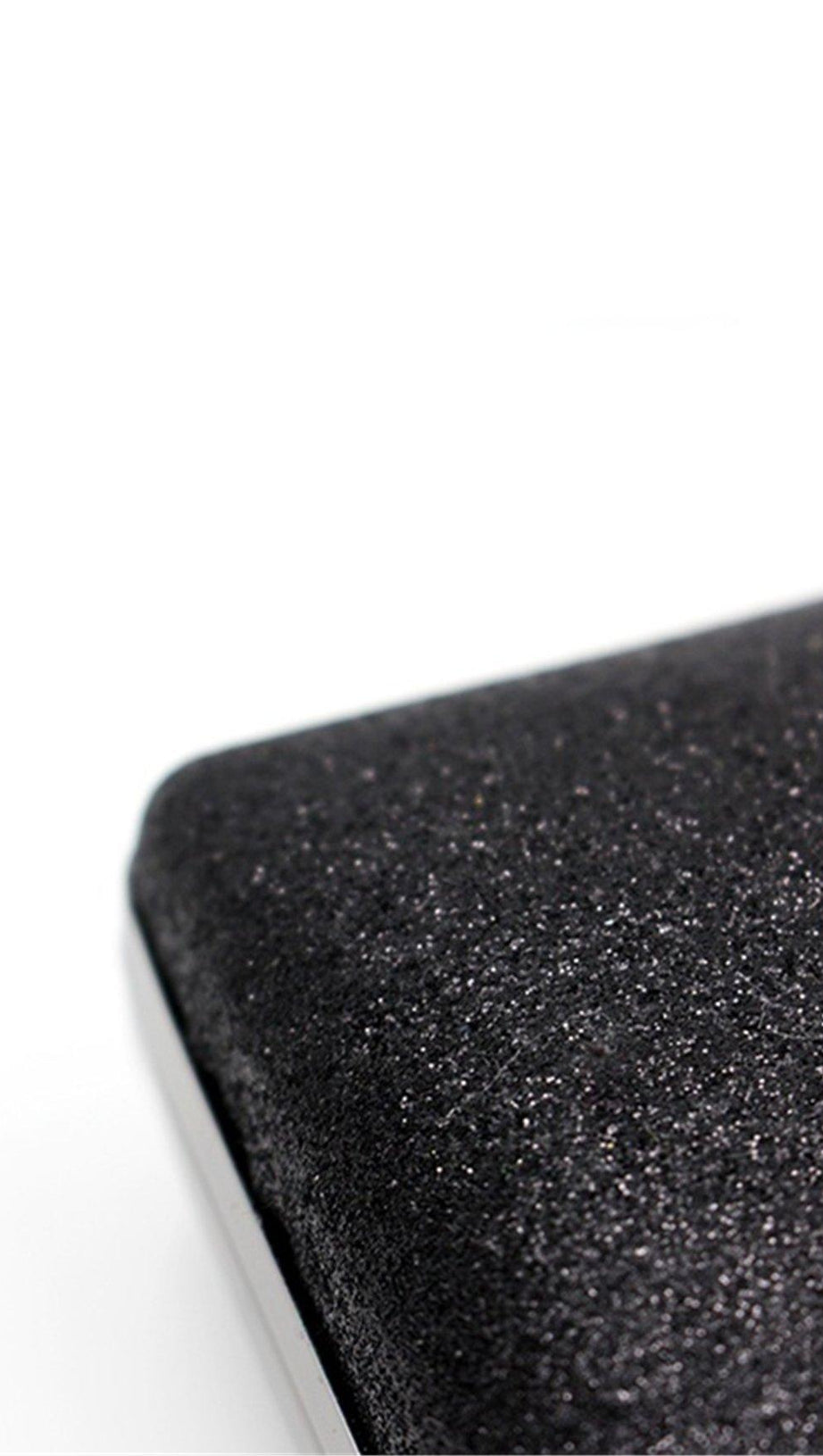 Temperament-Clutch mit schwarzen Nähten