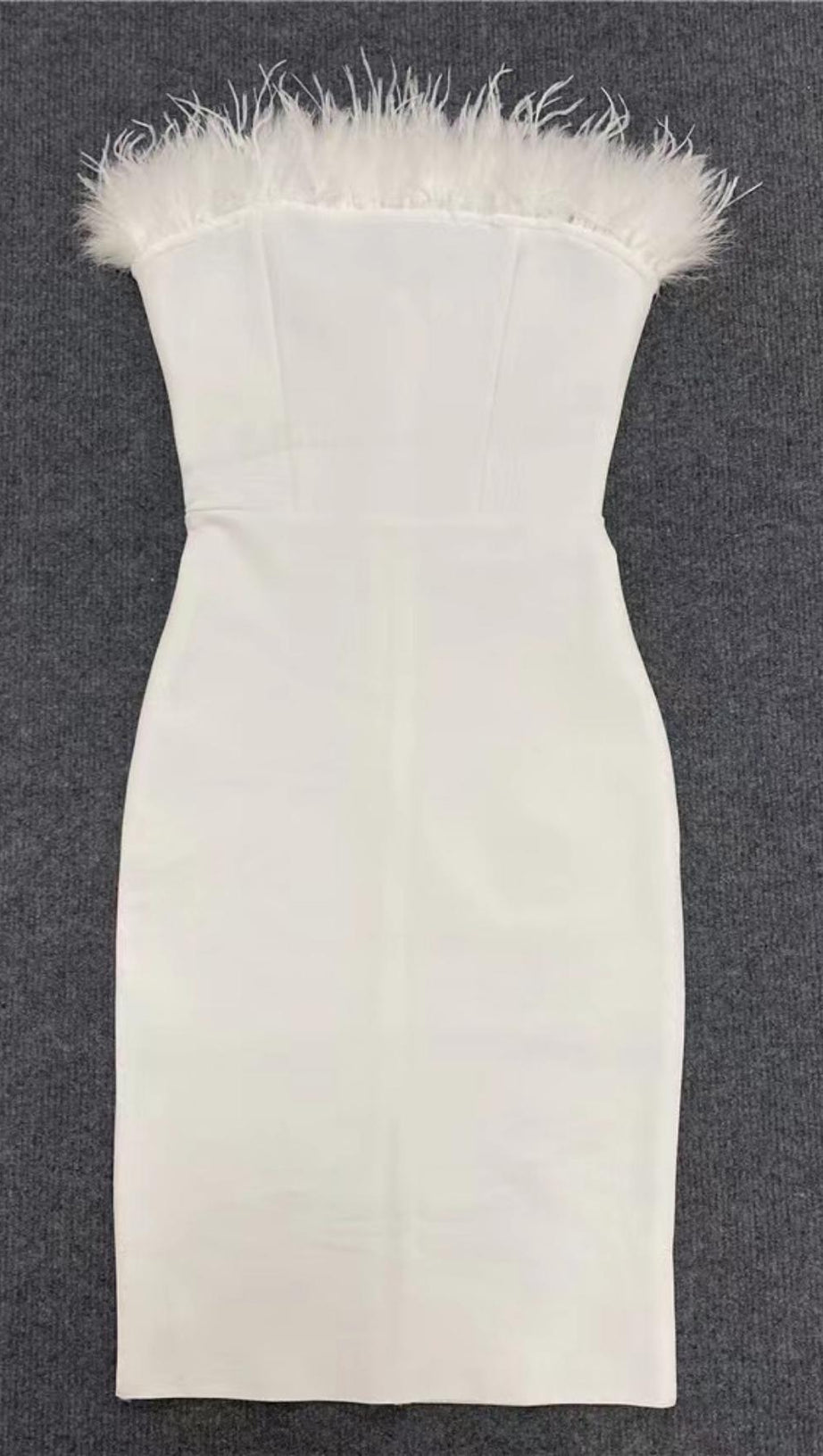 FEATHER STRAPLESS DRESS IN BLACK