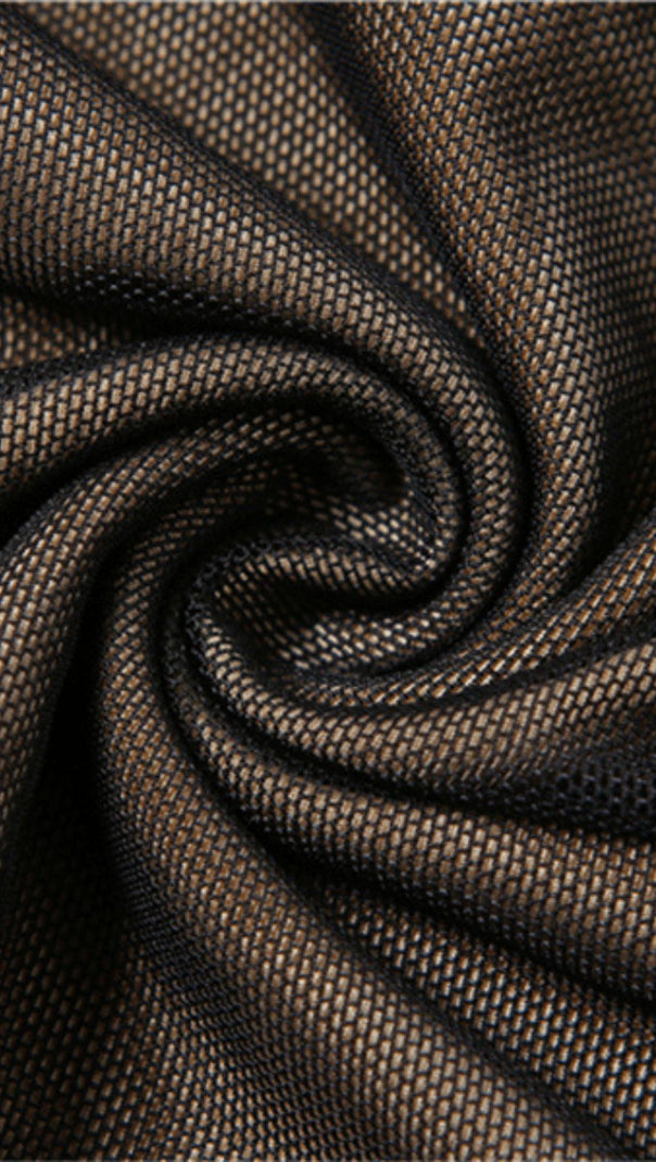SCHWARZES MIDIKLEID MIT GERÜSCHEN UND CUTOUTS