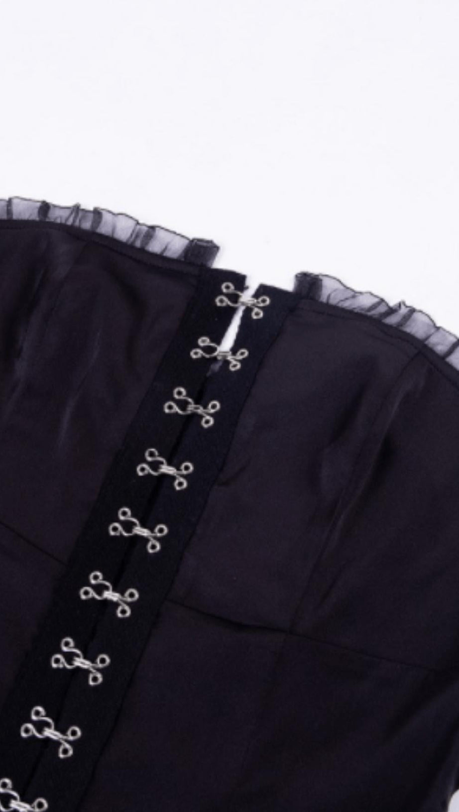 LACE EDGE IN THE NET RED DRESS