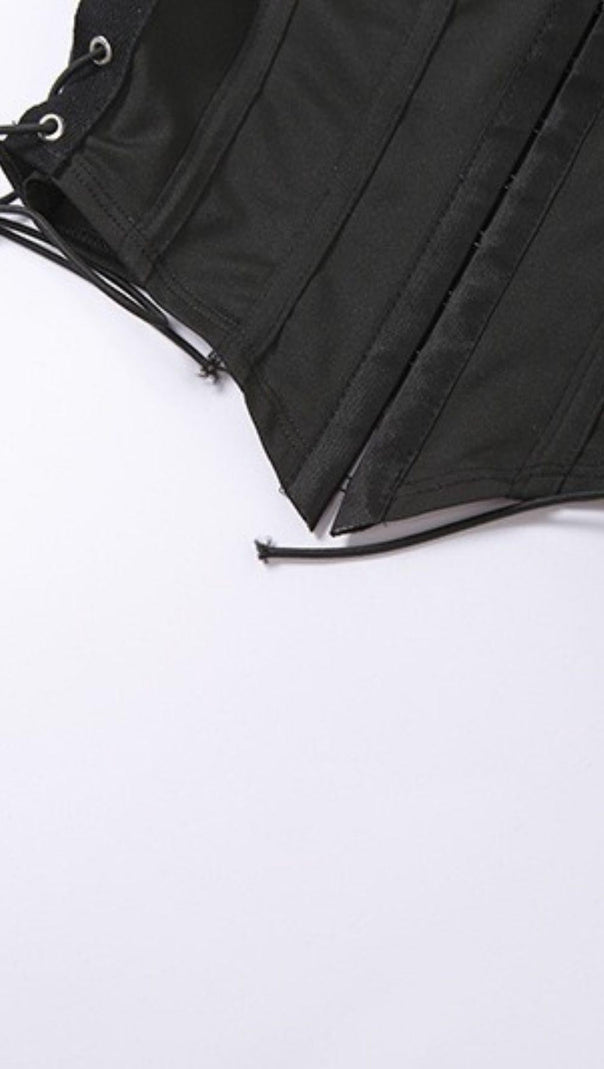 AIIZIE A SMALL VEST WITH A HALTER HOOK IN BLACK - product image