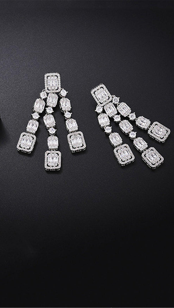 AIIZIE AQUARE LONG ZIRCON EARRINGS - product image