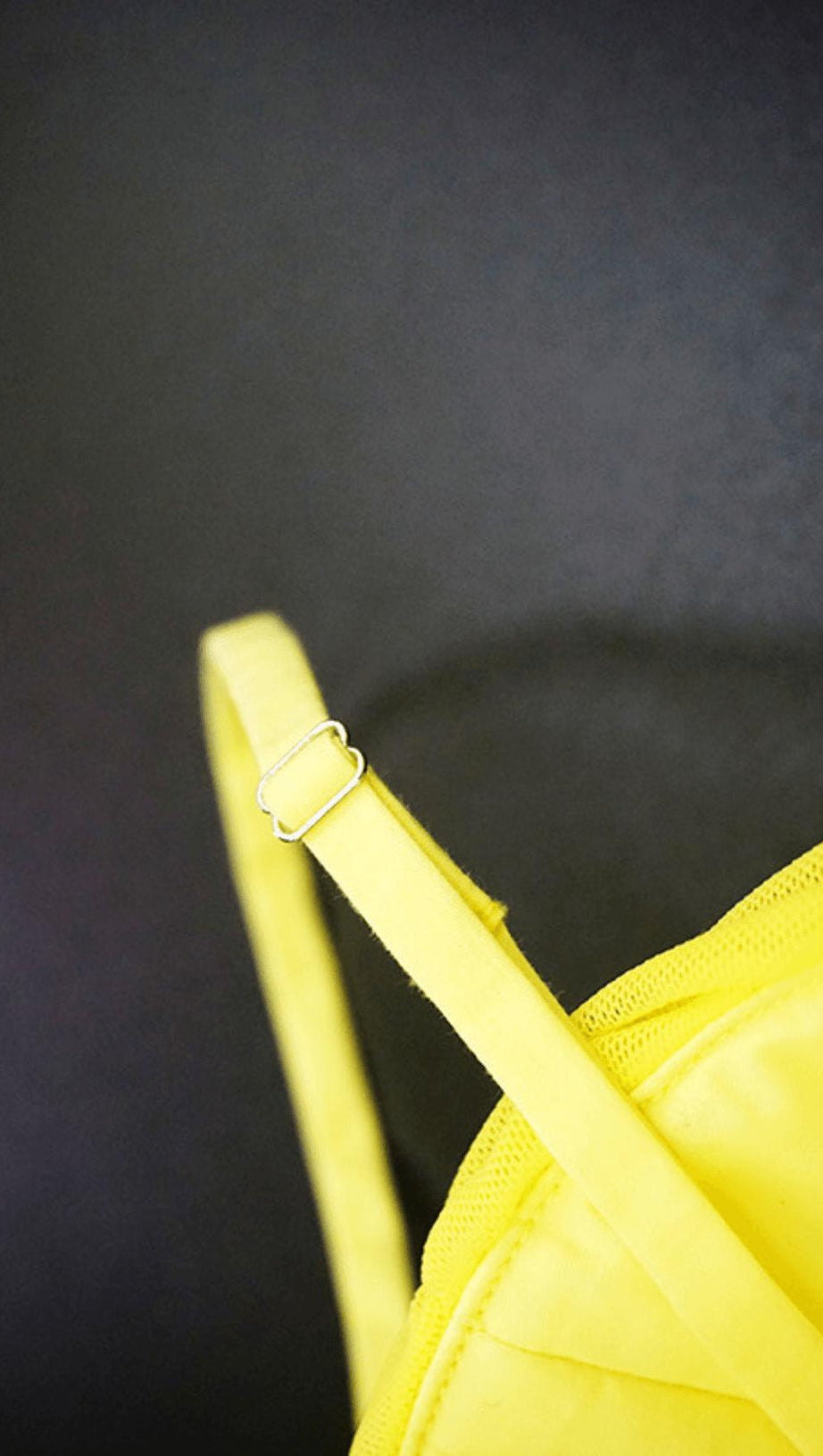 VERSTELLBARE SLING-WESTE