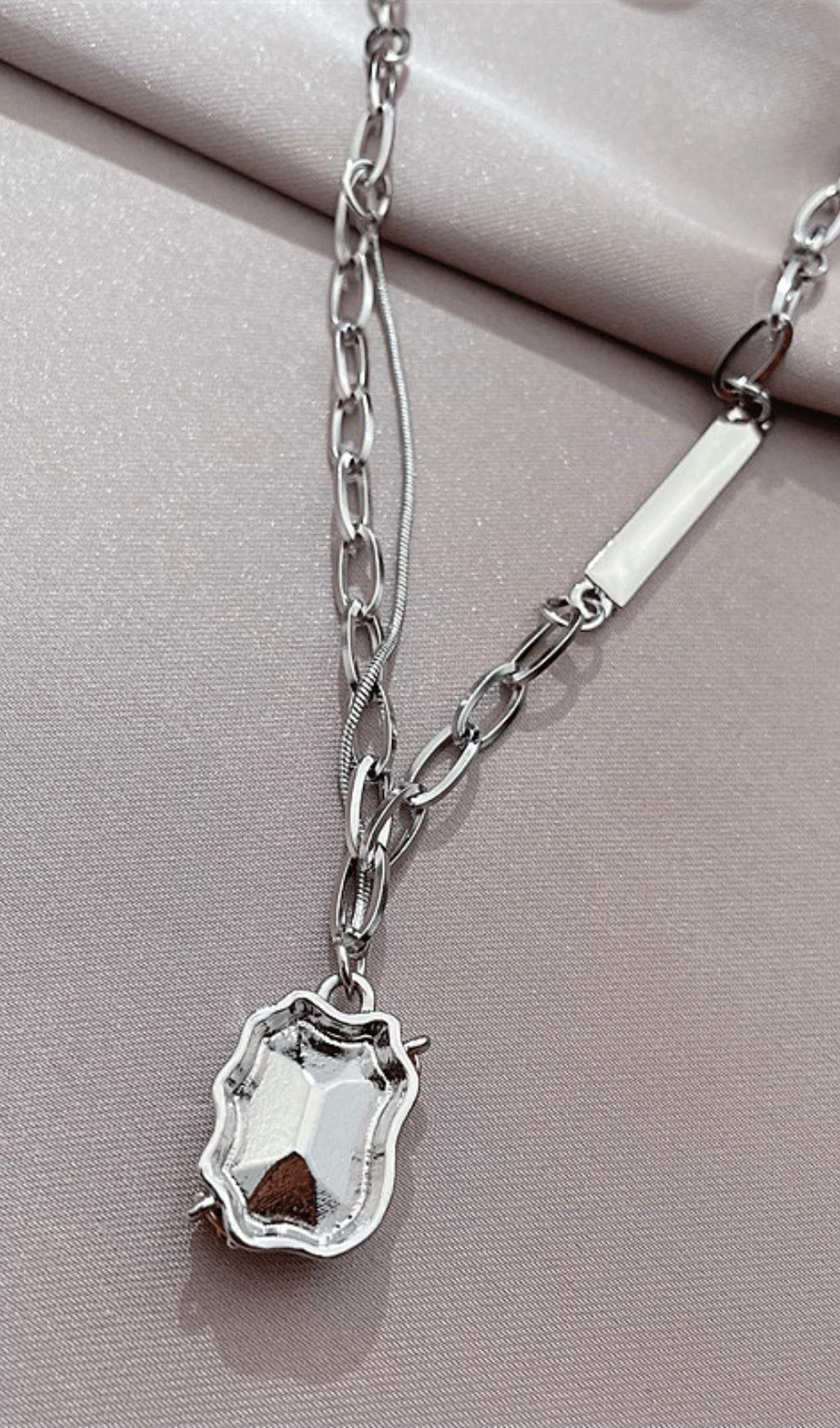 ZIRKON SCHLÜSSELBEINKETTE