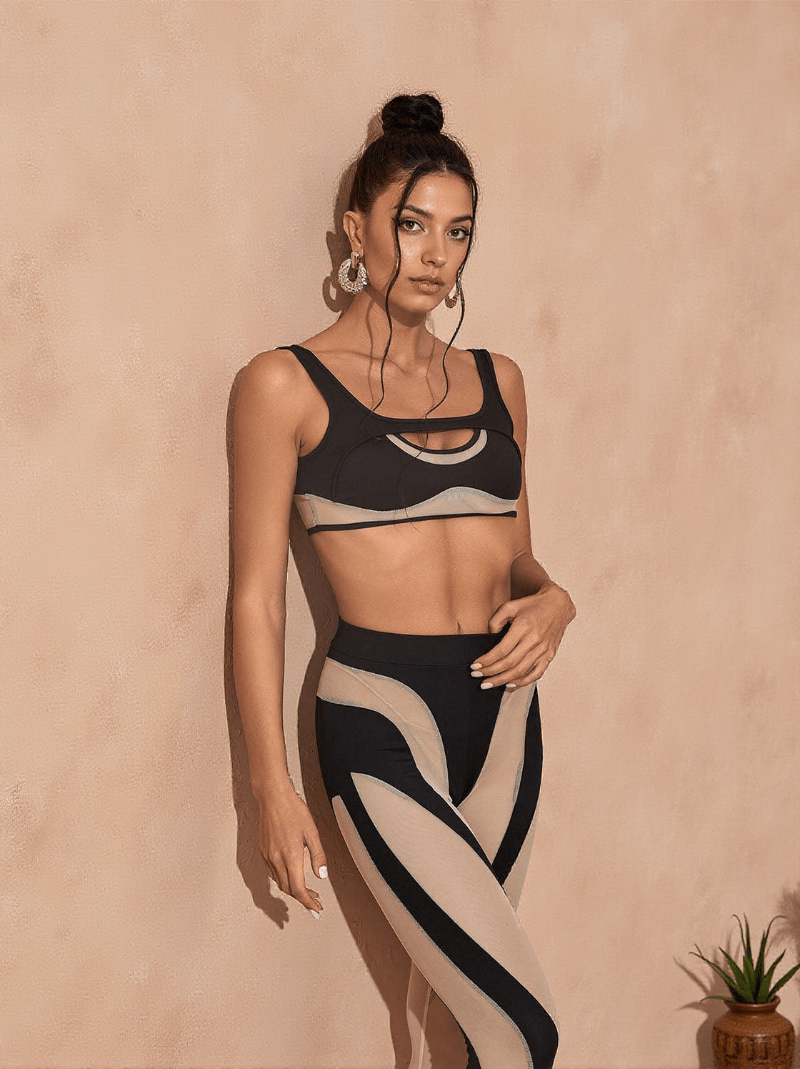 COMPLETO DI LEGGINGS IN RETE AVI IN NERO