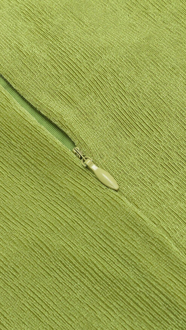 ABITO MIDI CON RUCHES E TAGLIO VERDE