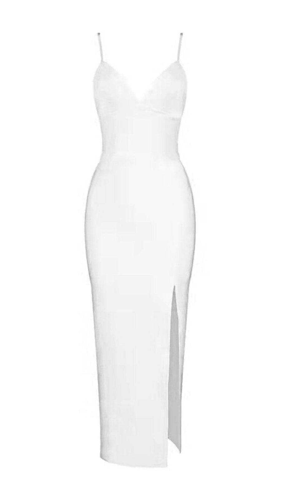 ABITO BIANCO CON SCOLLO A CUORE E FASCE