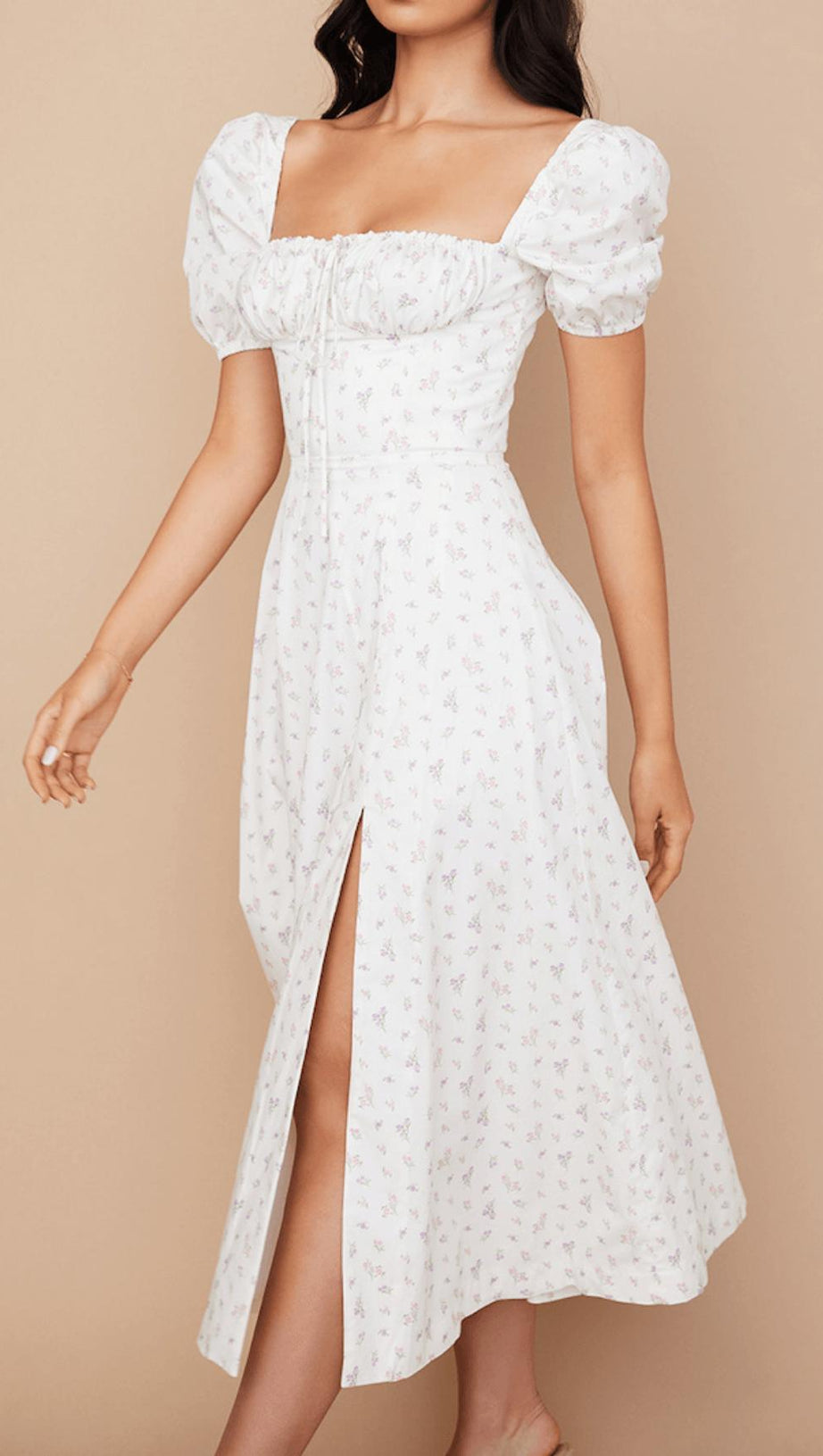 ABITO MIDI CON MANICHE A SBUFFO E FIORI BIANCHI