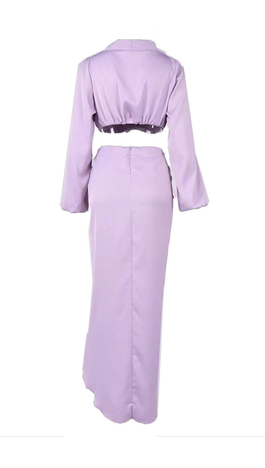 ABITO DUE PEZZI CON MANICHE LUNGHE E SPACCO