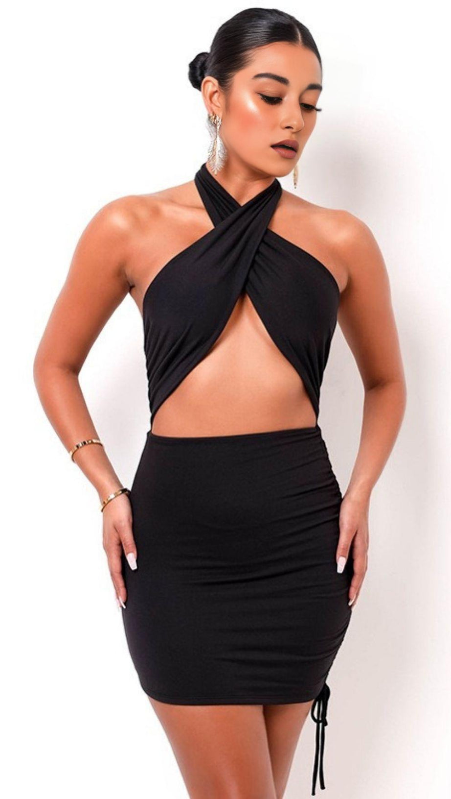 ABITO AVVOLGENTE CON CRAVATTA