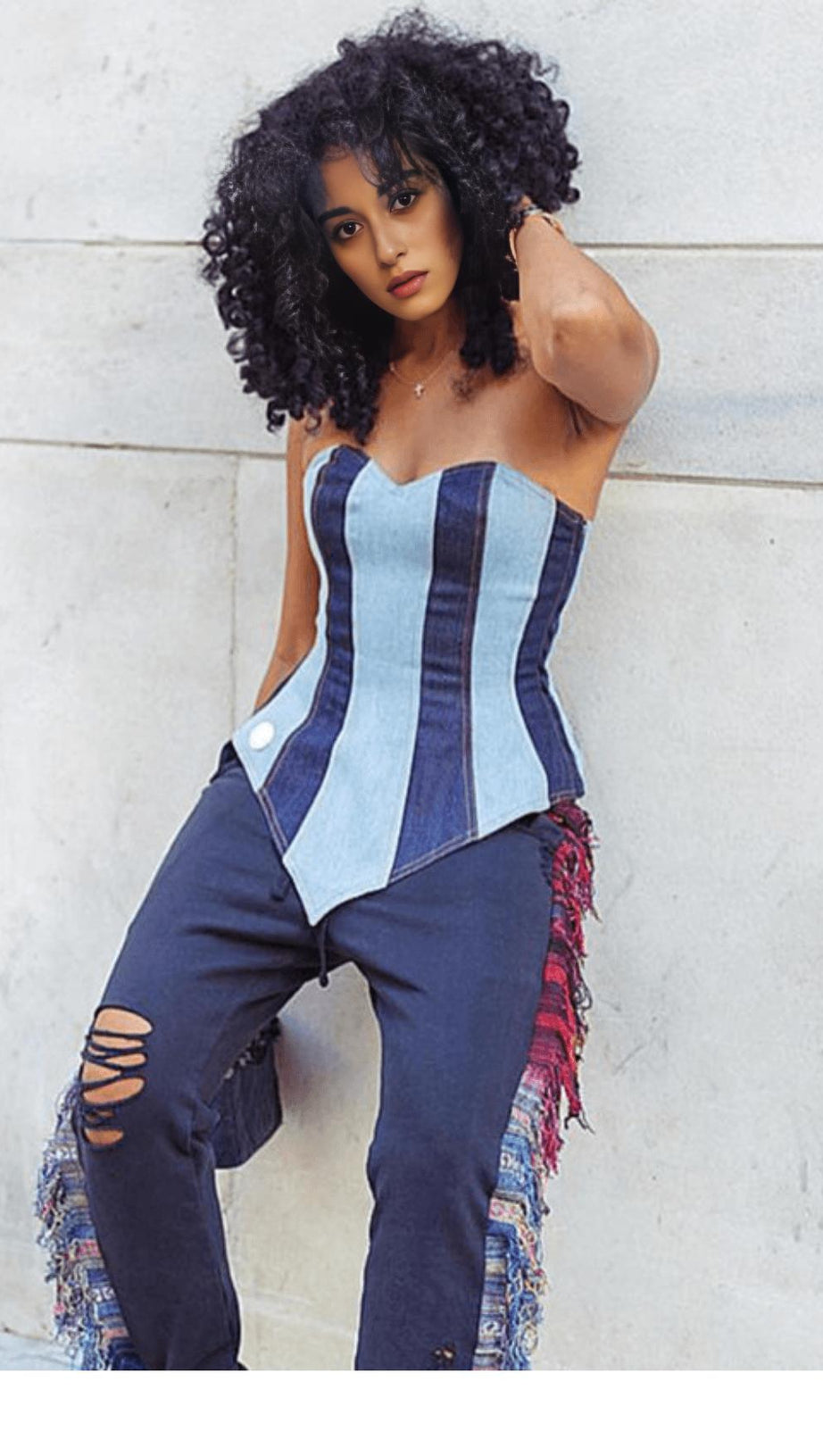 Denim-Wickel-Brustband zum Binden.