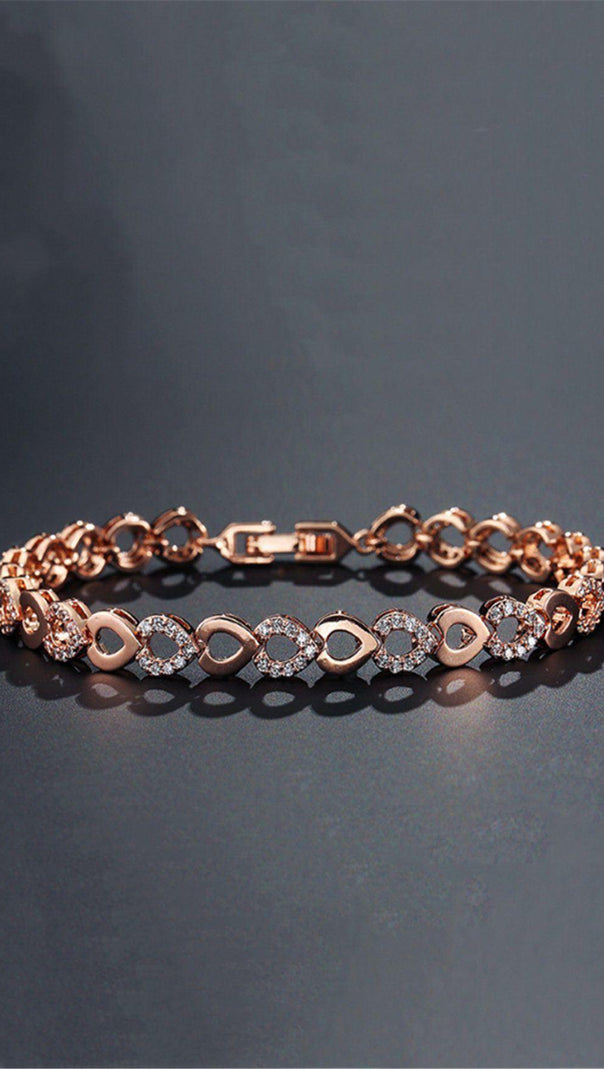 AIIZIE TEMPERAMENT DROP-SHAPED ZIRCON BRACELET - product image