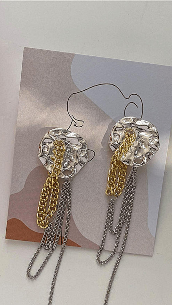 AIIZIE TASSEL CHAIN EARRINGS. - product image