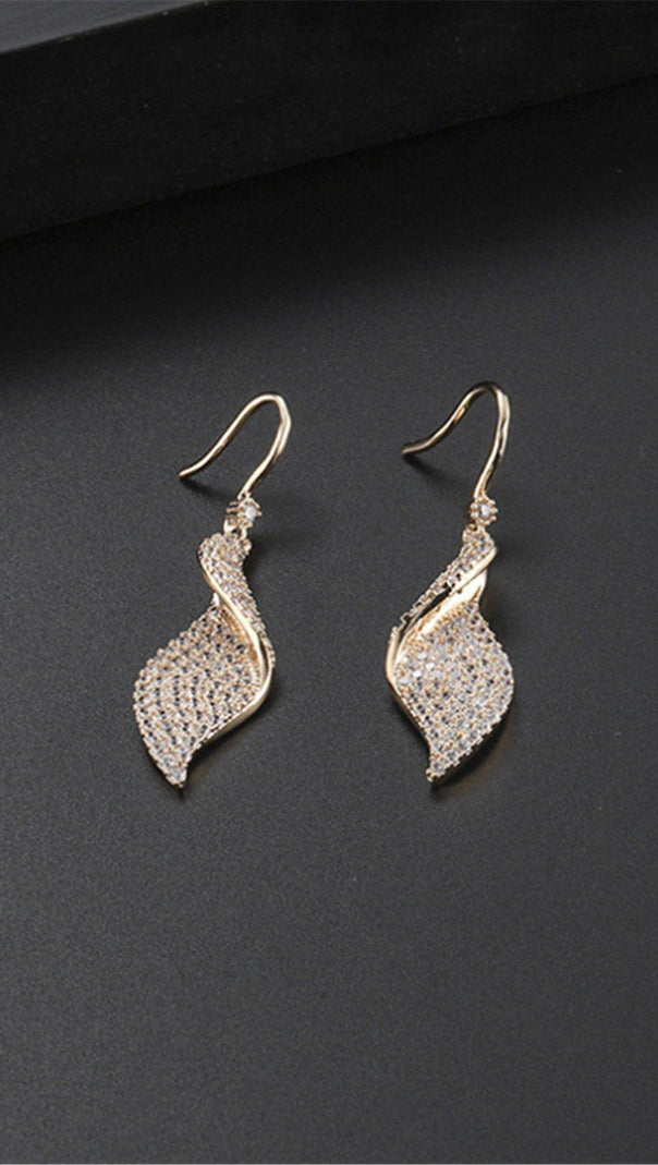 AIIZIE SPRIAL LONG ZIRCON EARRINGS - product image