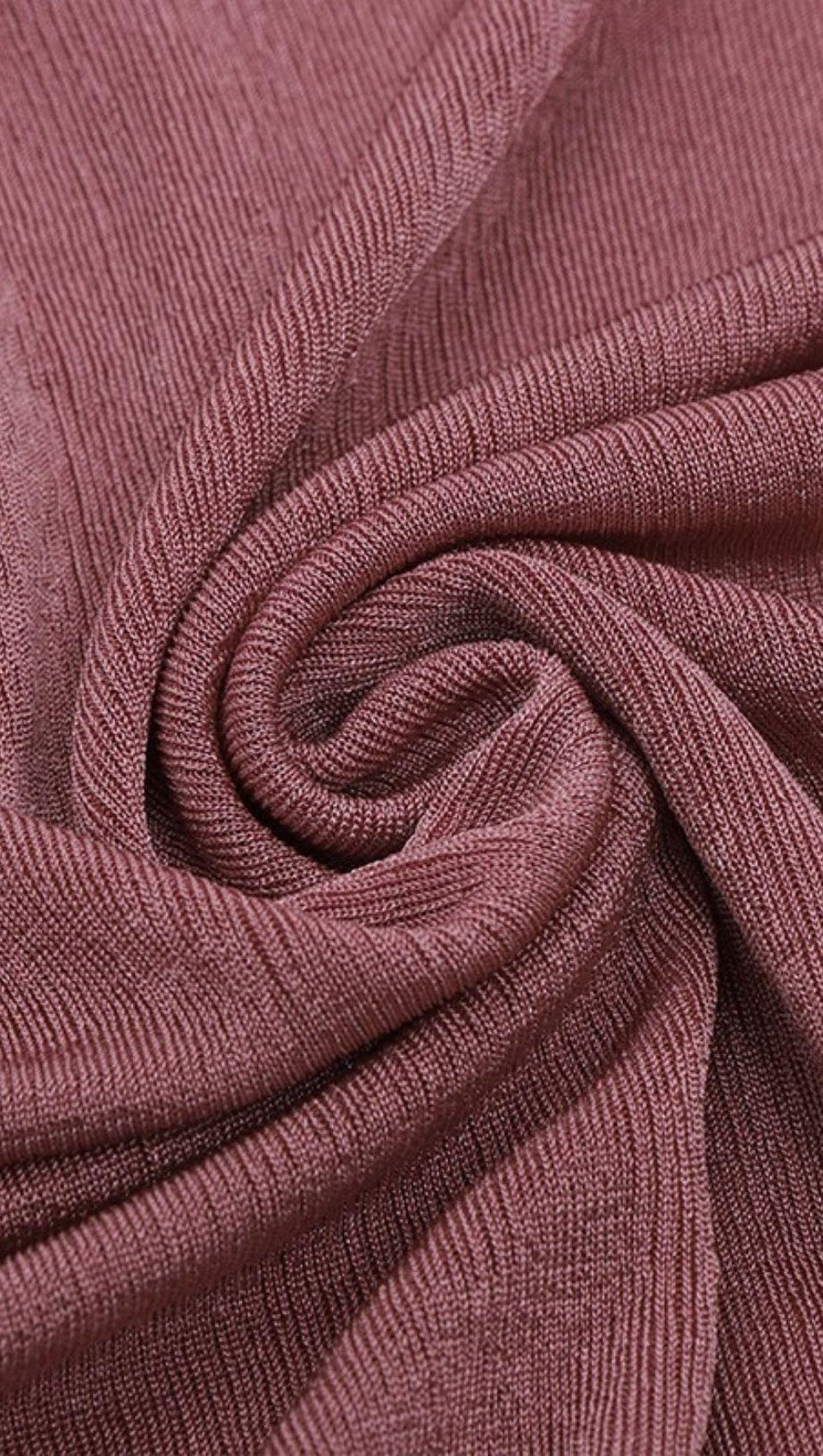 SPLIT FISHTAIL DRESS