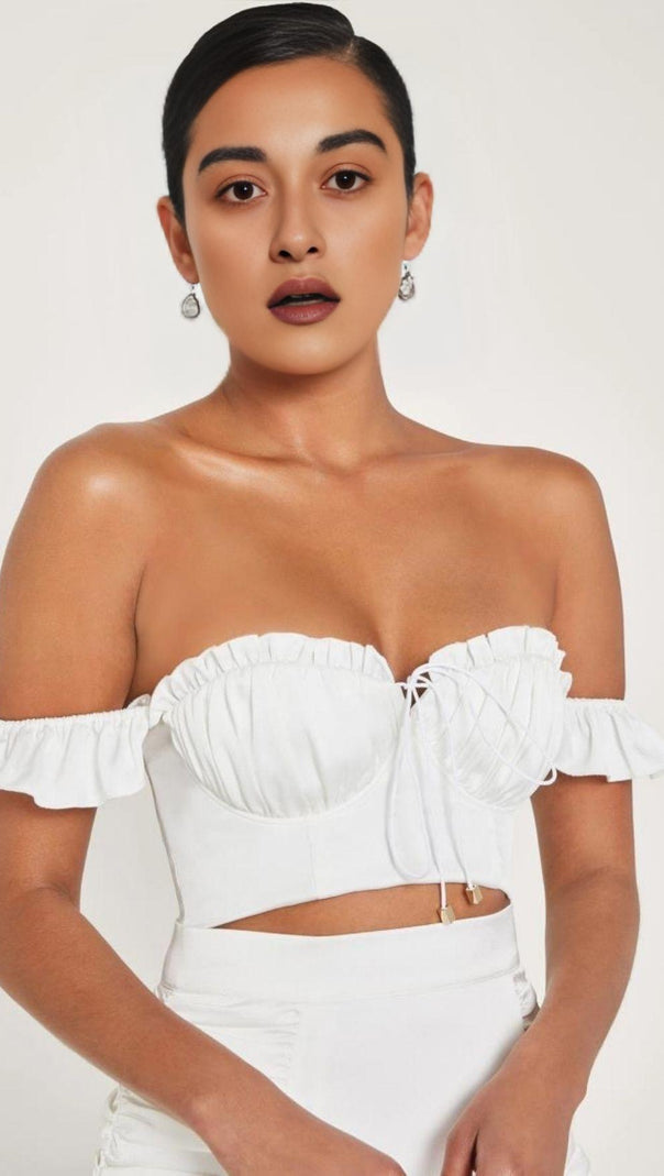 AIIZIE SHORT LACE-UP TOP WITH WOOD EARS - product image