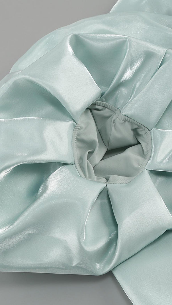 PUFFÄRMELKLEID IN SCHWARZ