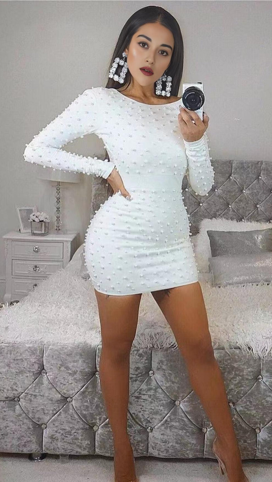 MINI ABITO BENDAGGIO A MANICHE LUNGHE CON PERLE