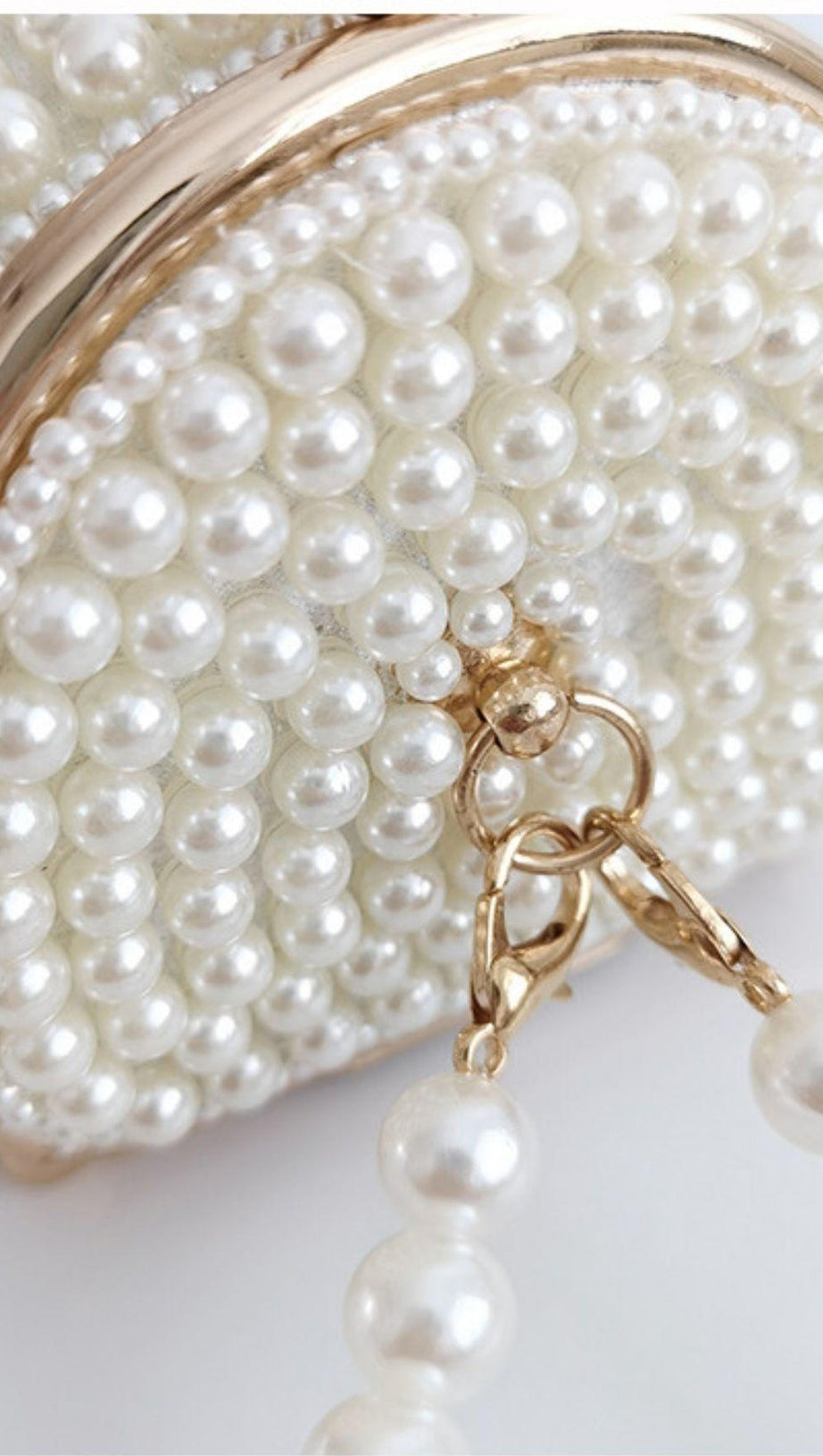PEARL BUCKET BAG