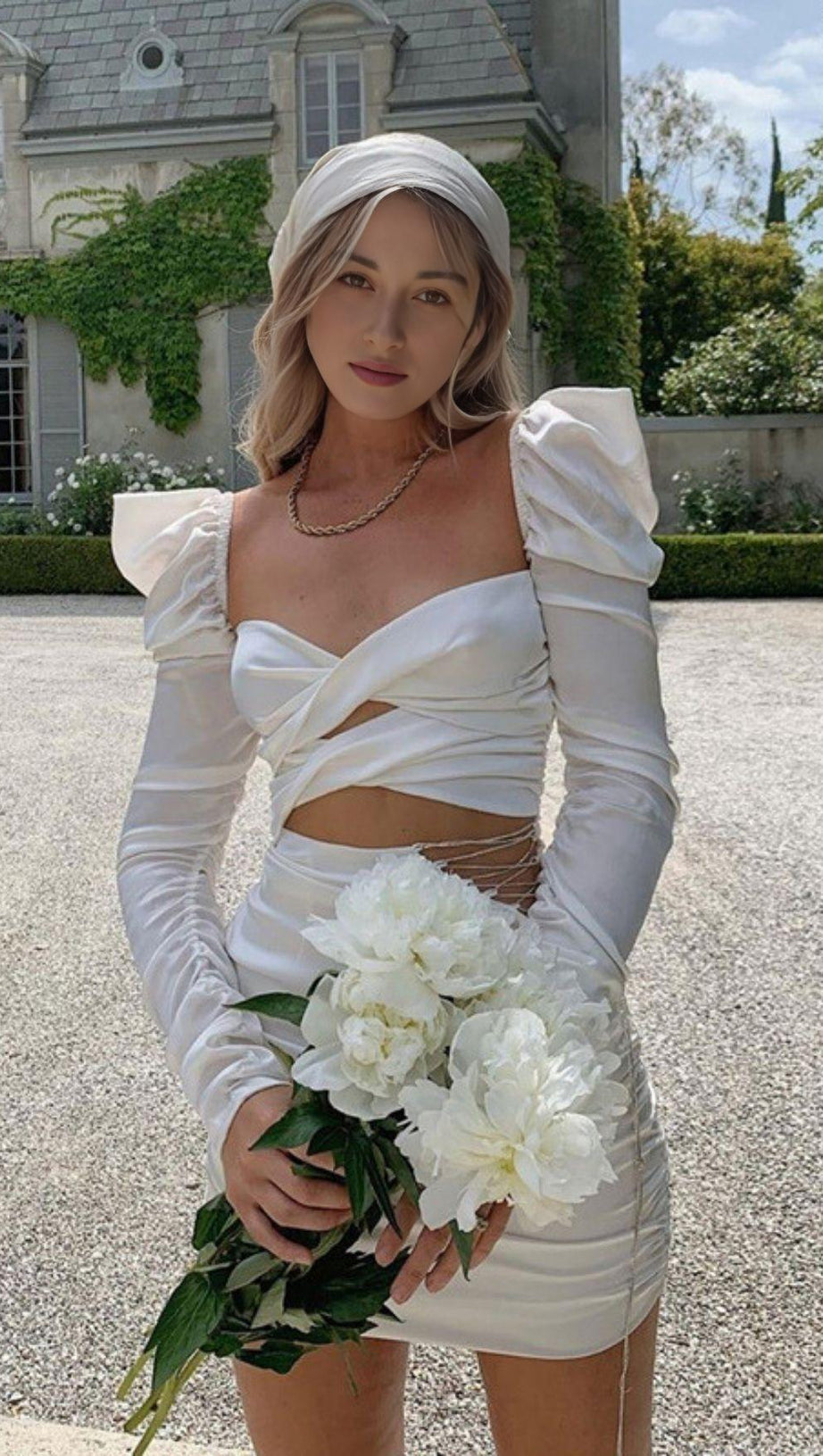 WHITE CUT OUT STAIN DRESS