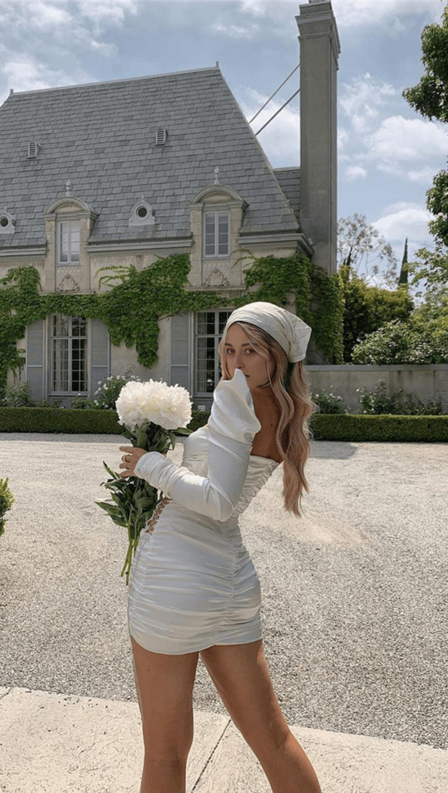 WHITE CUT OUT STAIN DRESS