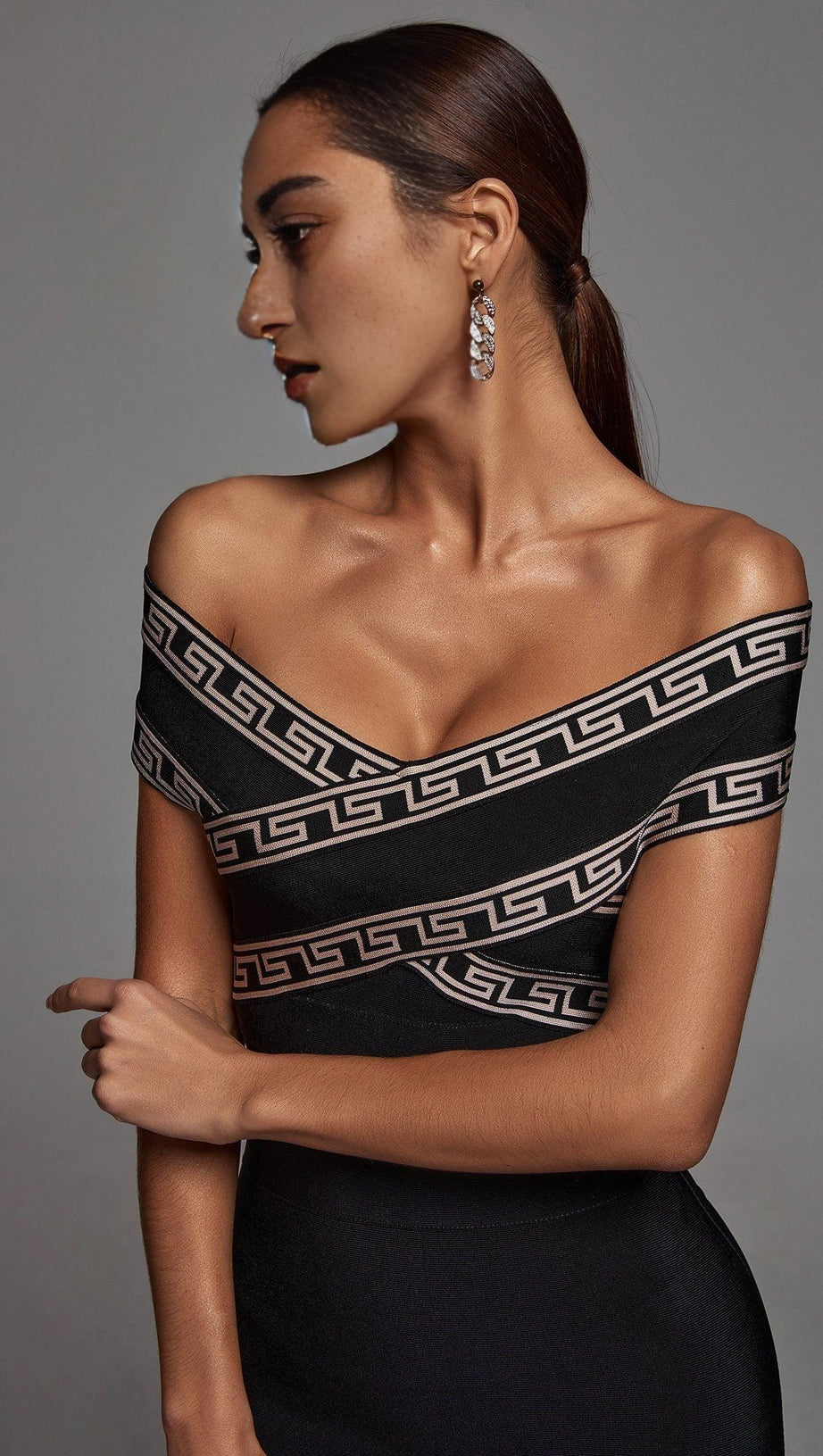 OFF SHOULDER BANDAGE DRESS