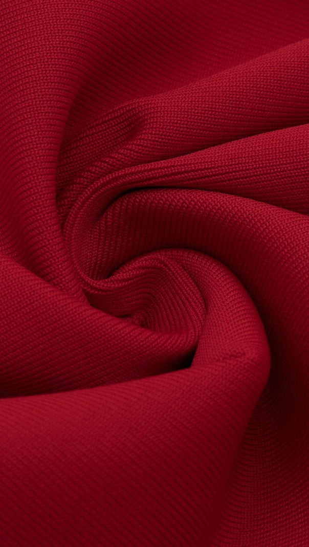 ABITO MIDI SENZA SPALLINE CON BENDAGGIO E SPACCHI IN ROSSO