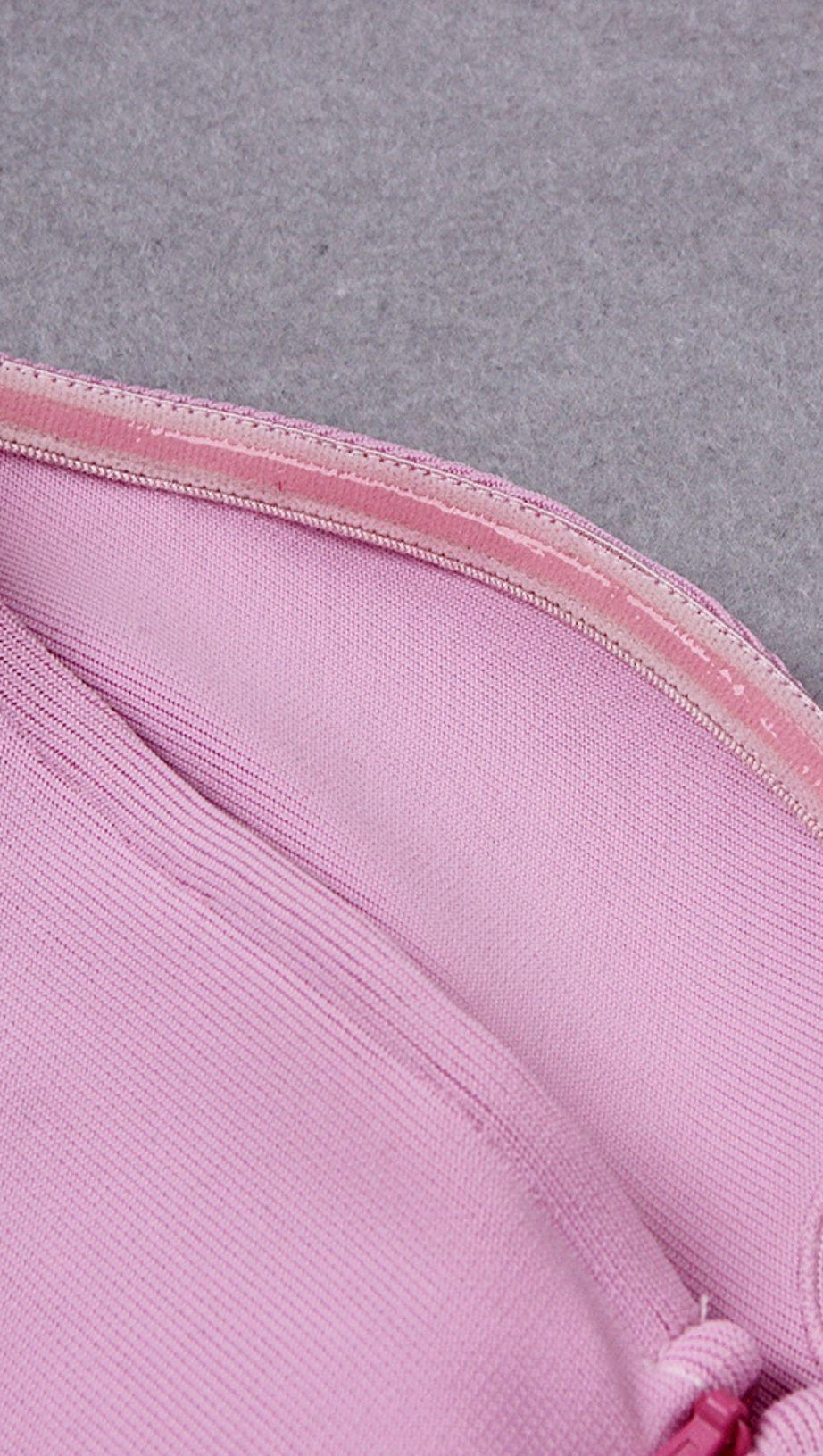 MINI ABITO SENZA SPALLINE CON BENDAGGI ROSA