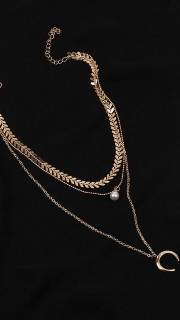 AIIZIE MULTI-LAYERED CRESCENT PENDANT NECKLACE - product image