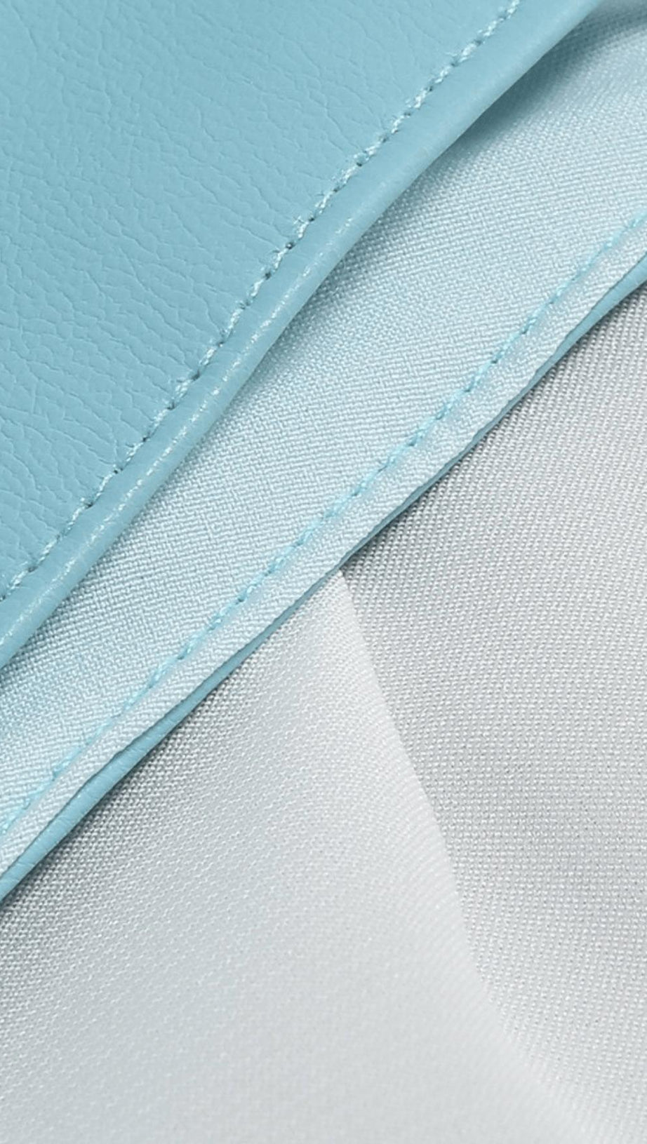 MADONNA SHORTS IN DENIM AND POPLIN