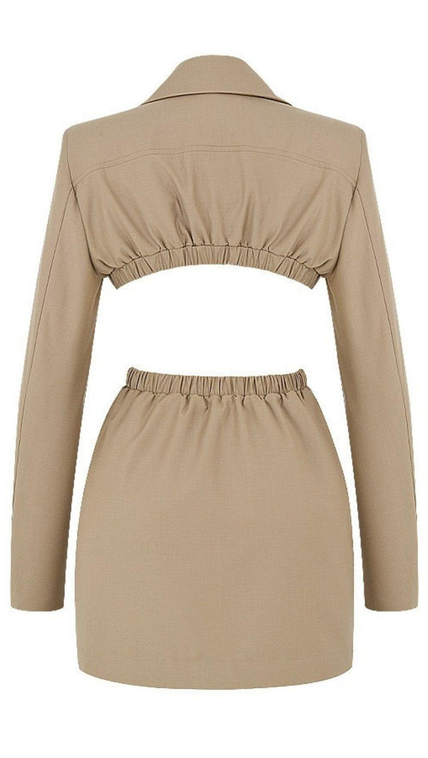 AIIZIE LOW-CUT DRESS WITH LAPEL COLLAR. - product image