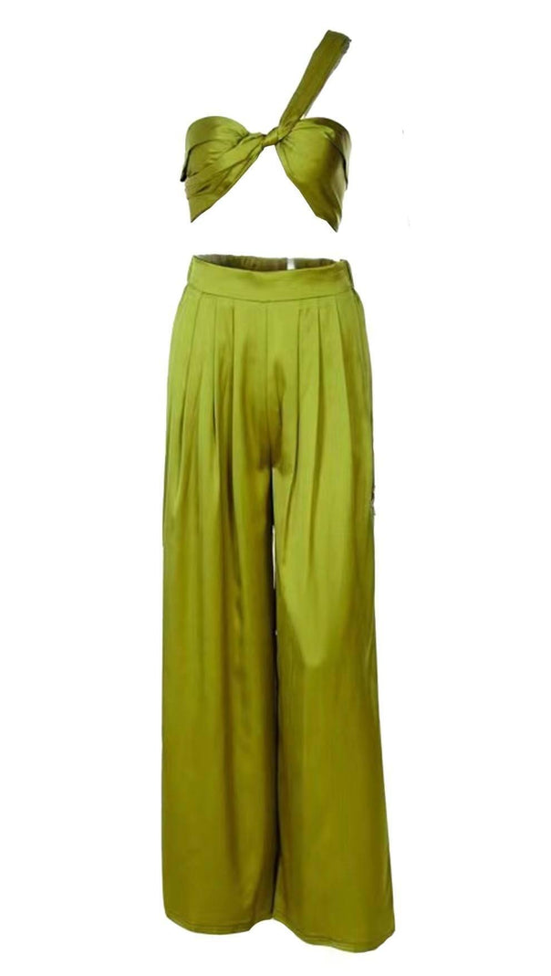 AIIZIE LOOSE PLASTIC SUIT. - product image