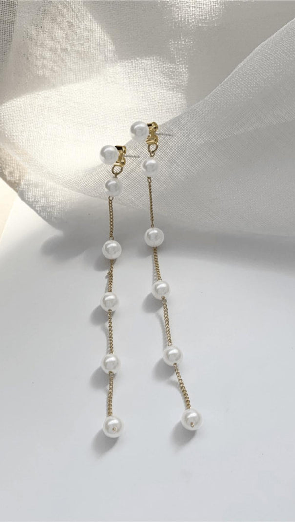 AIIZIE LONG PEARL TASSEL EARRINGS - product image
