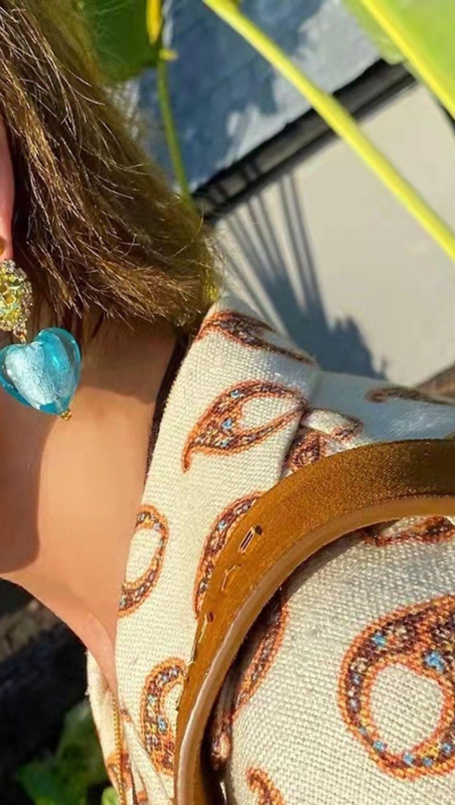 CRYSTAL HEART SHAPED EARRINGS