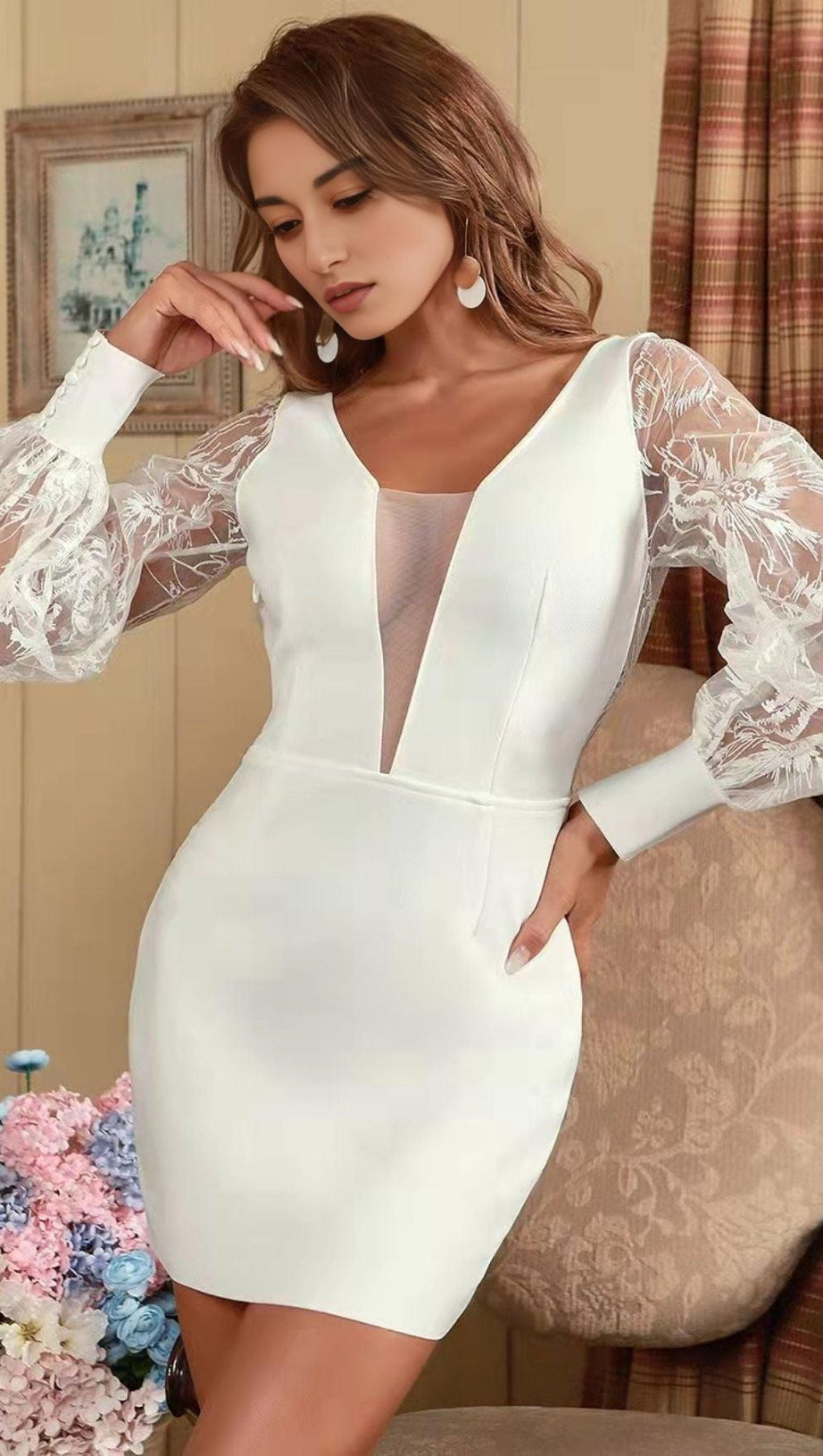 WHITE LEAKY BACK LACE STITCHING DRESS